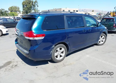 2011 Toyota Sienna Le V6 из США, поврежденный, VIN 5TDKK3DC9BS143330